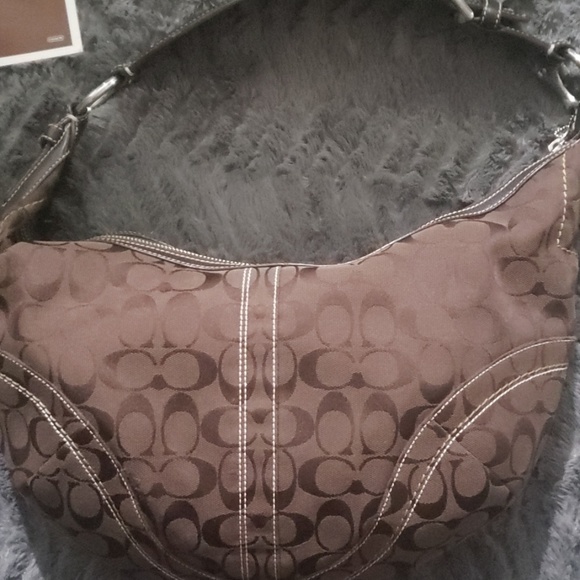 Coach purse - Picture 3 of 8